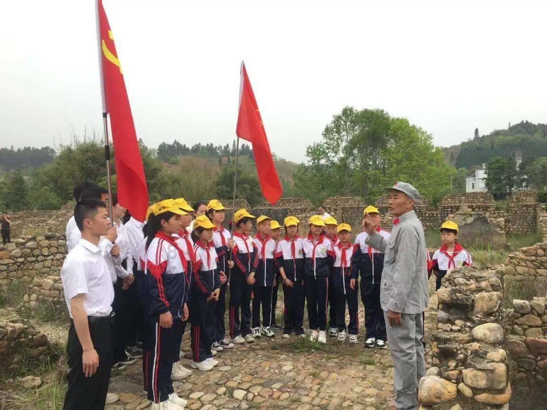 大观园和荣国府是一回事吗？游戏画面